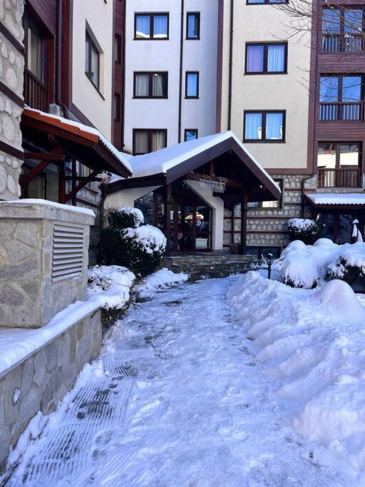 Cozy 1 Bedroom Apartment Next To The Gondola Банско Экстерьер фото